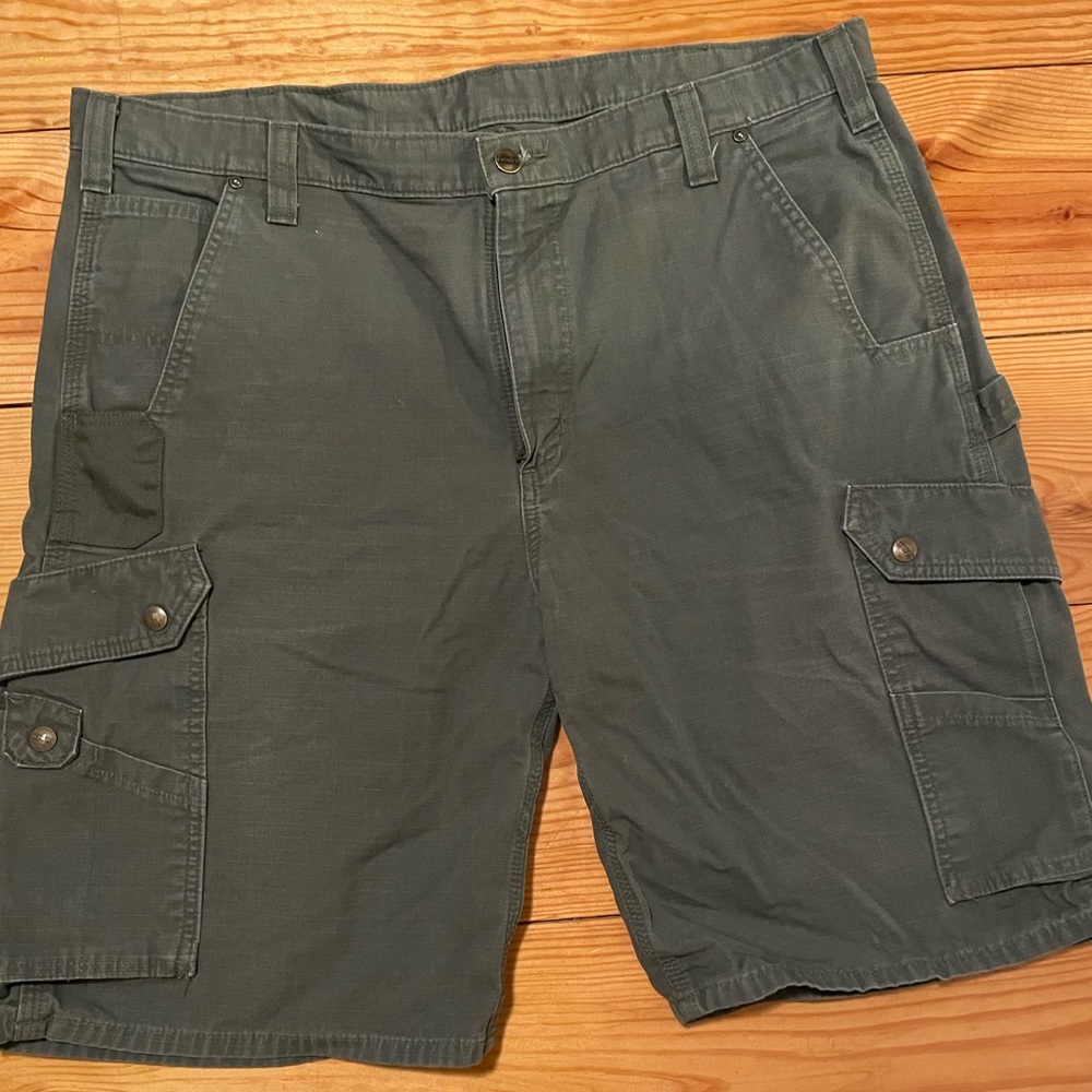 Carhartt Ripstop Cargo Work Shorts. Olive Green. Size 40- Relaxed Fit.